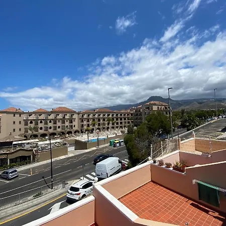 Comfortable Cristianos. Free Wifi. Apartment