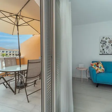 דירה Comfortable Cristianos. Free Wifi. *