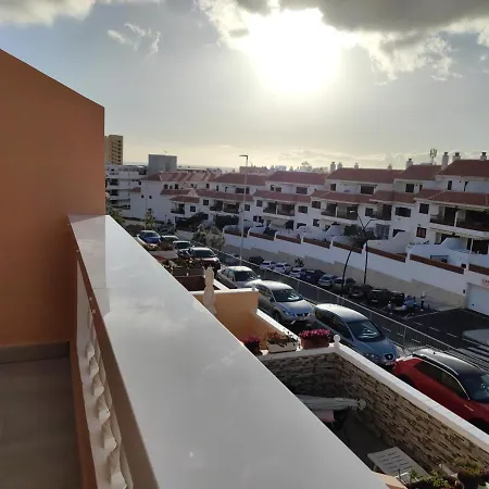 Comfortable Cristianos. Free Wifi. Apartamento Arona (Tenerife)