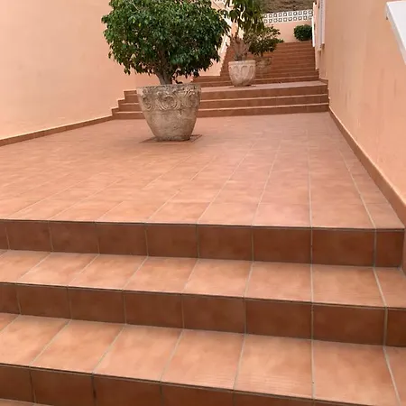 Comfortable Cristianos. Free Wifi. * Arona (Tenerife)