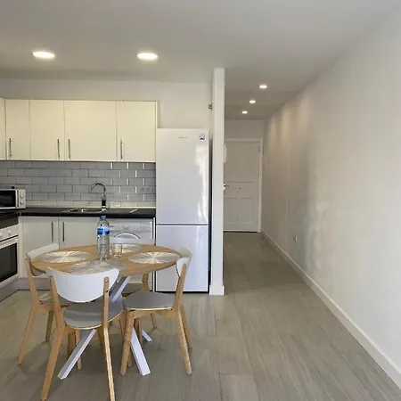 Apartamento Comfortable Cristianos. Free Wifi. Arona (Tenerife)