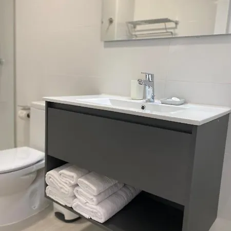 Apartamento Comfortable Cristianos. Free Wifi. *