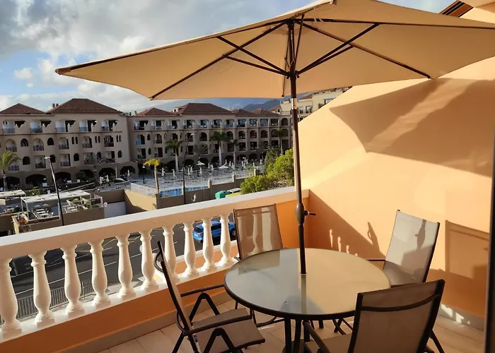 Comfortable Cristianos. Free Wifi. Arona (Tenerife)