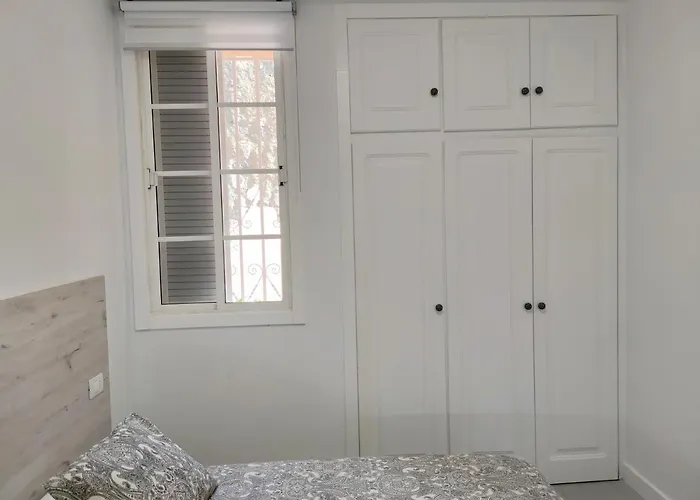 Apartmán Comfortable Cristianos. Free Wifi. *