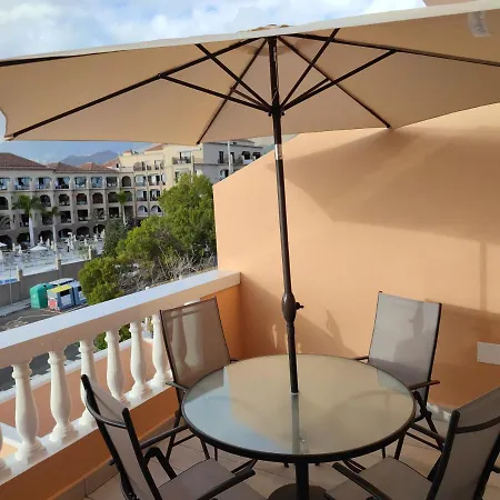 公寓 Comfortable Cristianos. Free Wifi. 阿罗纳